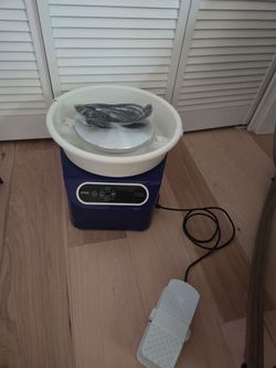 Pottery Wheel, 10 inch electric