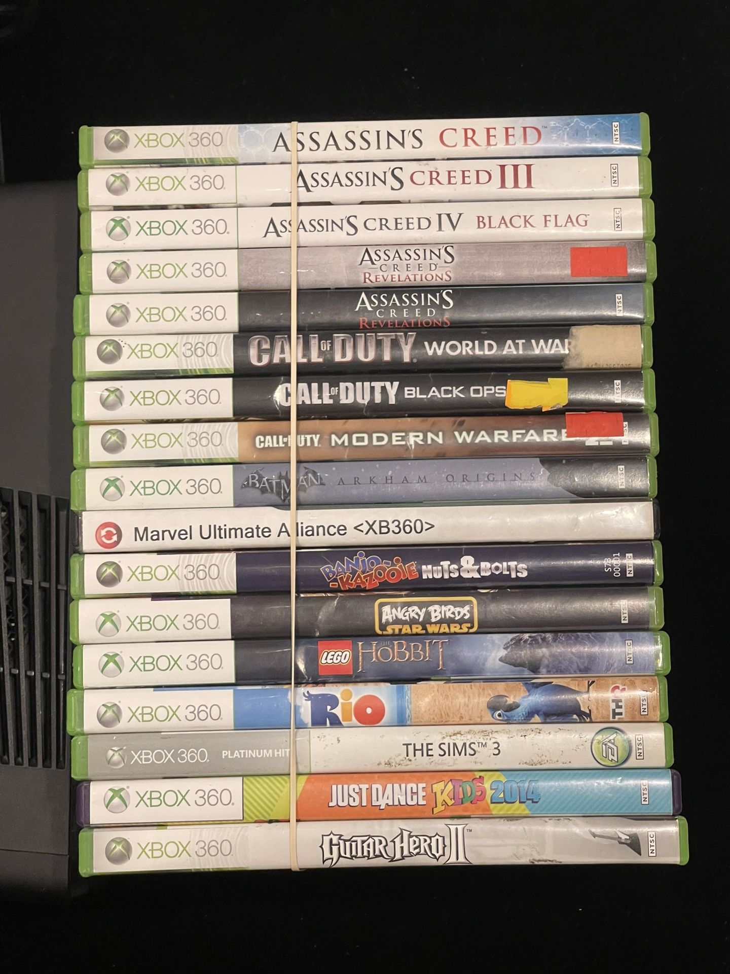 Microsoft Xbox 360 Slim Black Console Controllers Cords 34