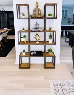 HD buttercup Bookshelf