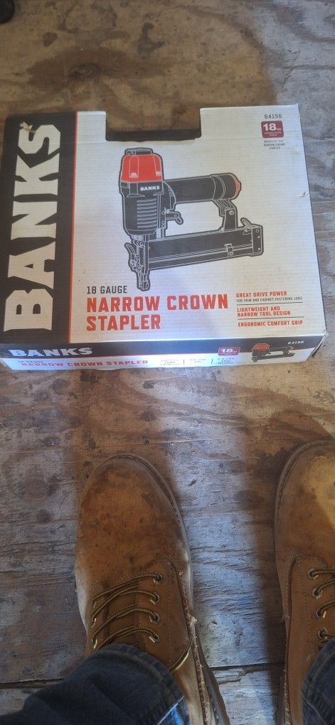 Banks 18 Gauge Narrow Crown Stapler