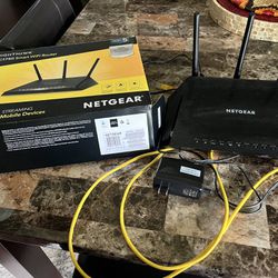 Nighthawk Netgear Smart Wi-Fi Router