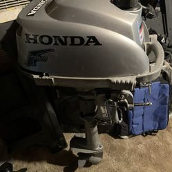 Honda 2 Hp 4 Stroke Outboard Boat Motor Easy Start $360.00