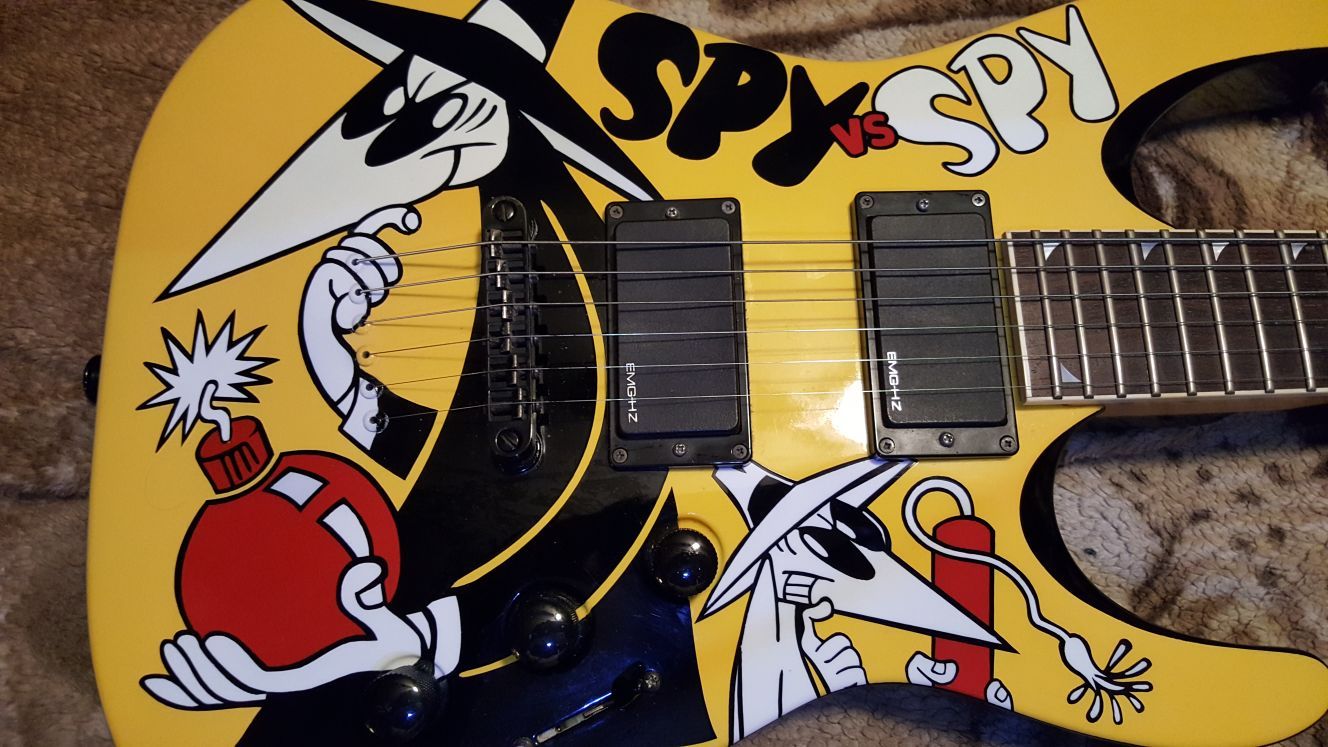 Rare! Jackson Dinky DKMG Turbo Spy Vs Spy Guitar ( excellent condition)