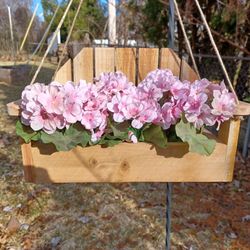 Swinging Chair Flower , Herb Planter