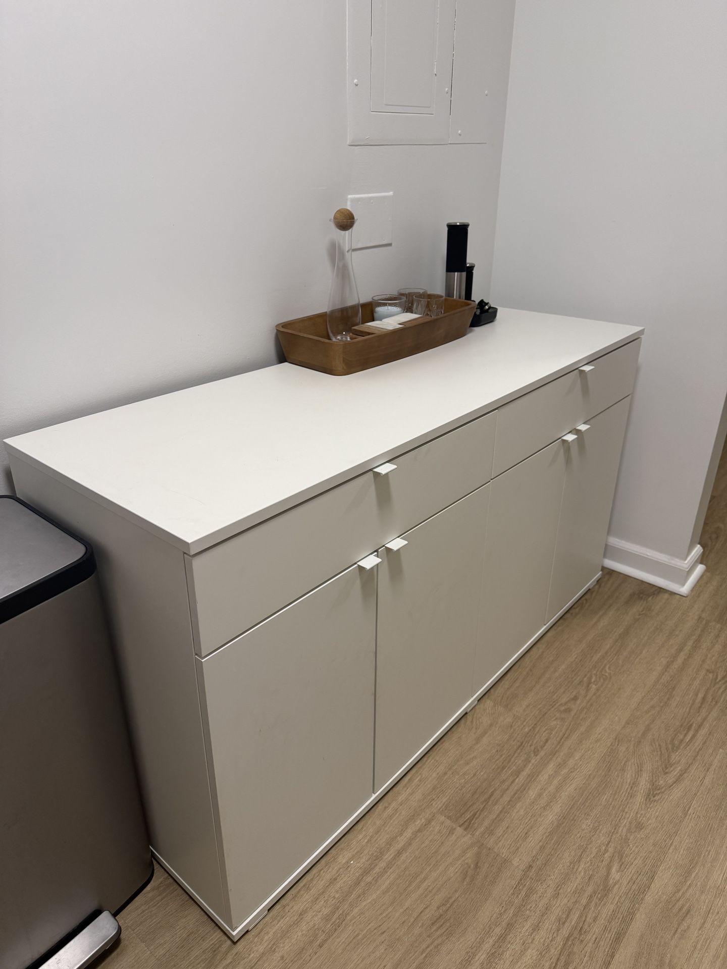 Modern White Storage Cabinet - Great Condition!