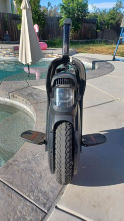 Inmotion v11 electric unicycle for parts or repair