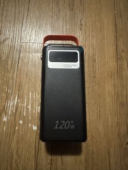 70000mah High Output Power Bank 120w With Light And Integrated Cables