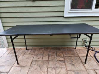Foldable Table