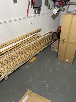 Over 500 Feet Of Un Primed Crown Molding