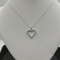 BRAND NEW 14KW .50CTW Heart Necklace