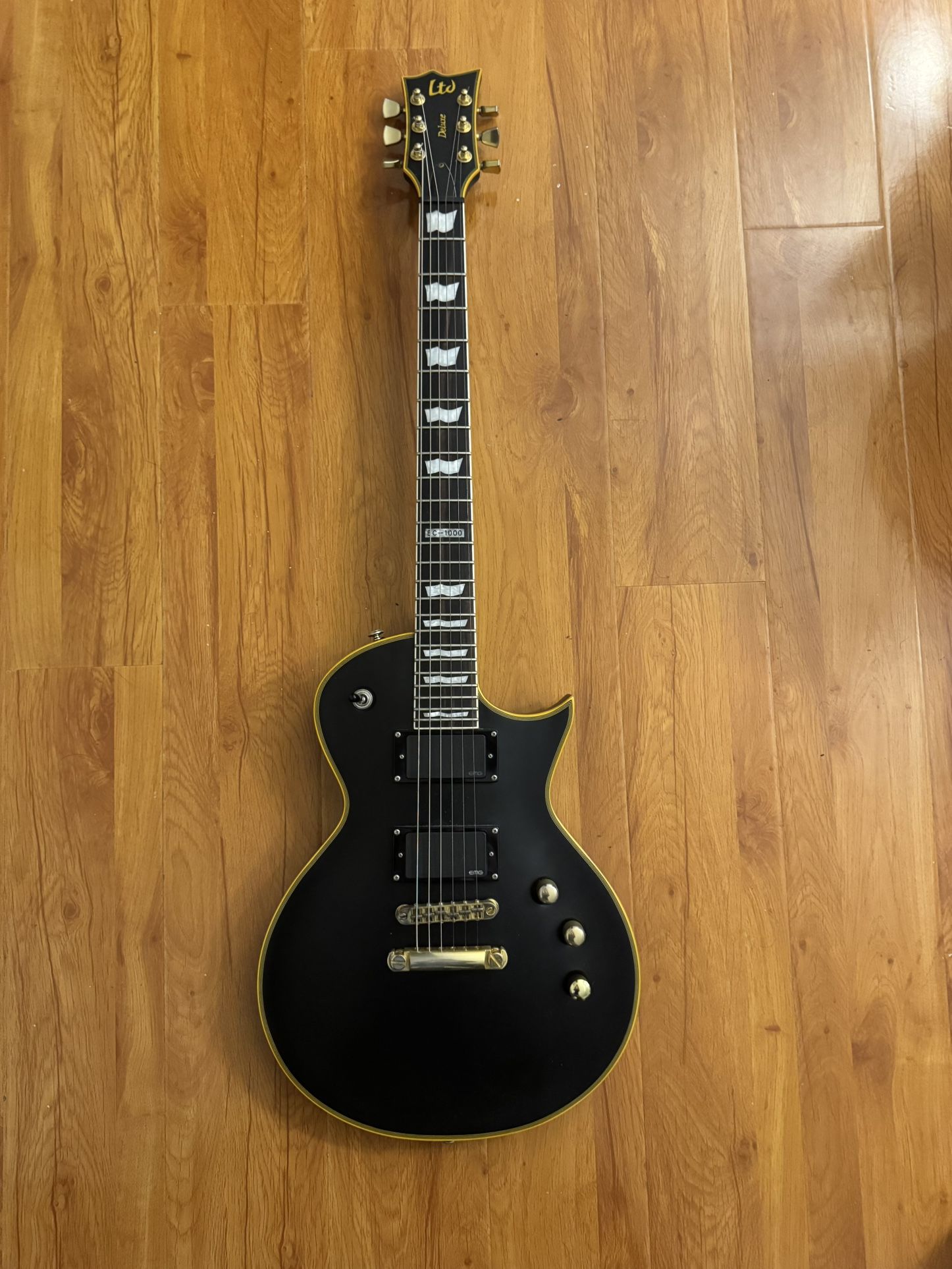 ESP LTD Deluxe EC-1000