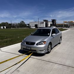 2005 Toyota Corolla