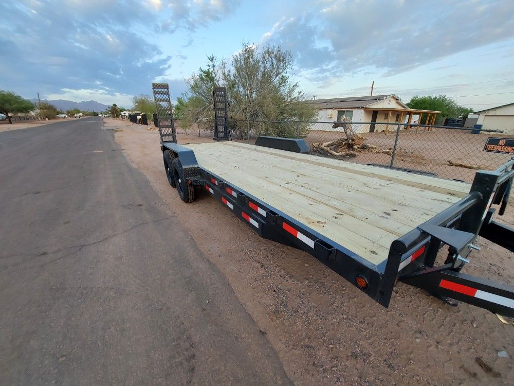 7 X 20ft Equipment Trailer