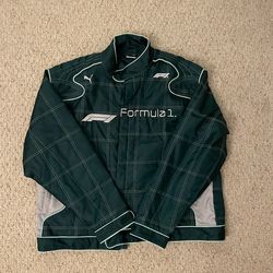 Exclusive limited edition Mens XL puma green F1 set