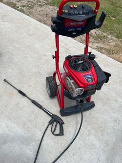 Troy-Bilt 2700 PSI Gas Pressure Washer