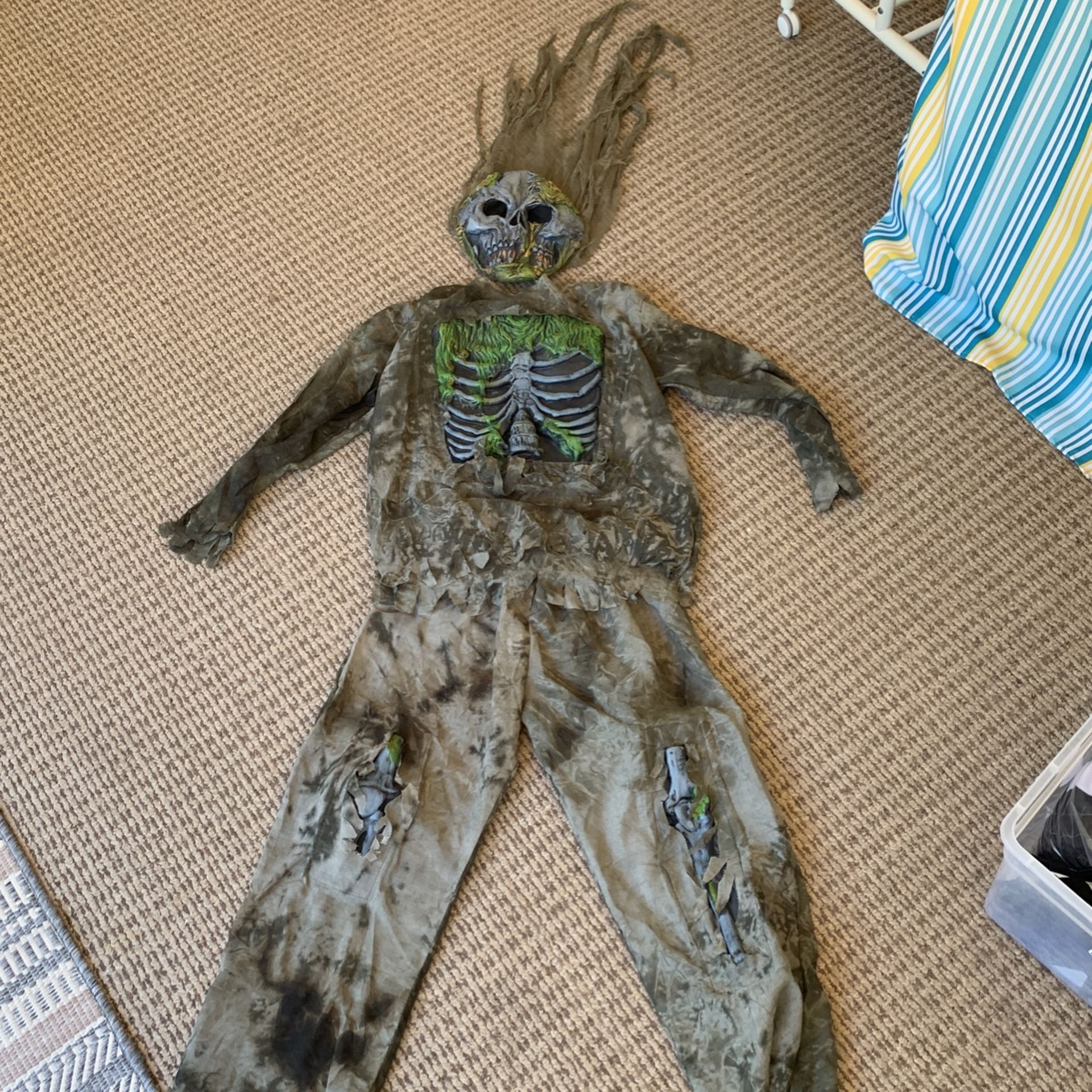 Zombie Costume - Child Large