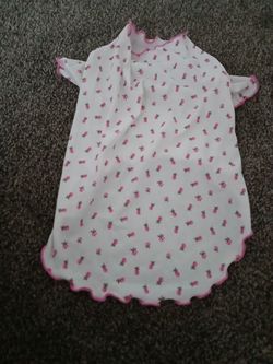 New small dog shirt with pink roses $10