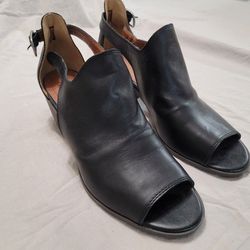 Lucky Brand Black Loafer - Size 8.5