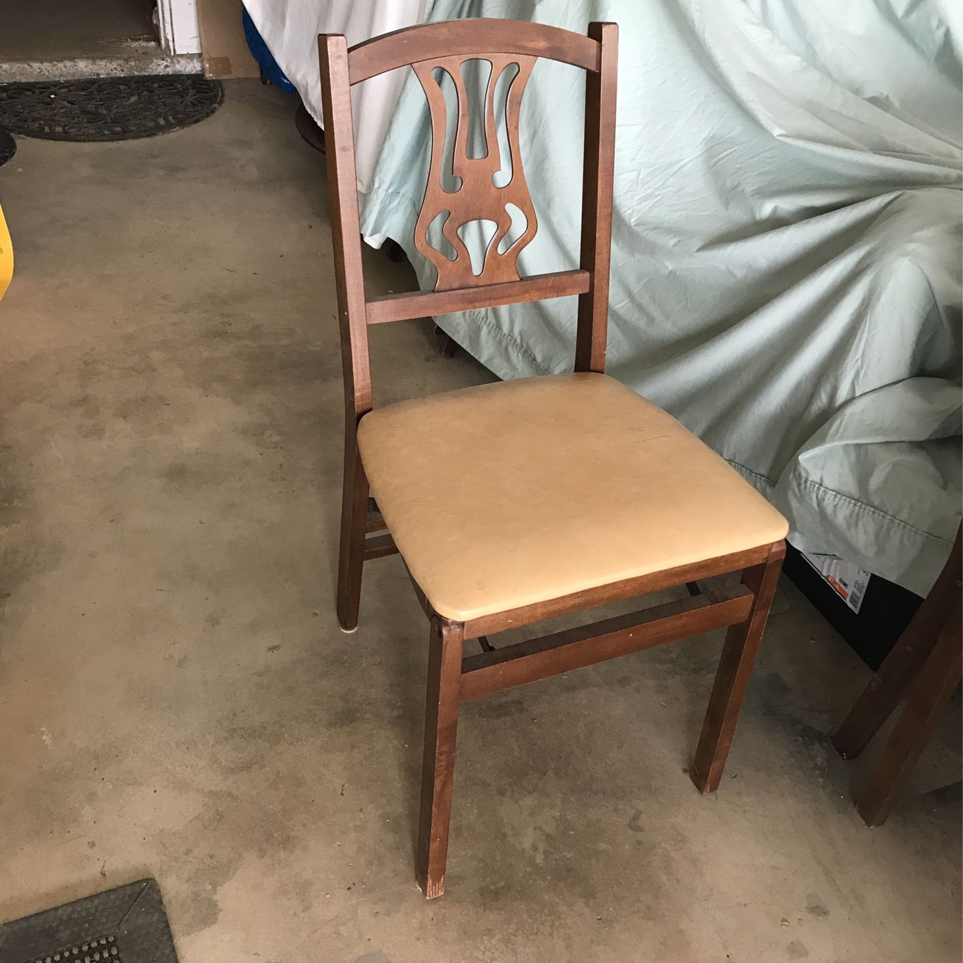 Four Stakmore Co Folding Chairs