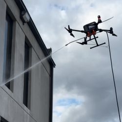 Wash Drone / Drone de Lavado