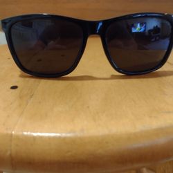 Merry's Sunglasses And Case