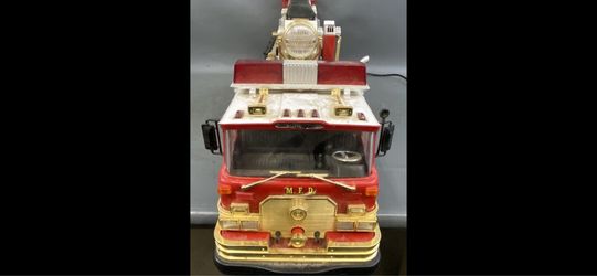 Vintage 1988 radio-controlled fire truck, "METRO Fire Department" model by New Bright, etc.