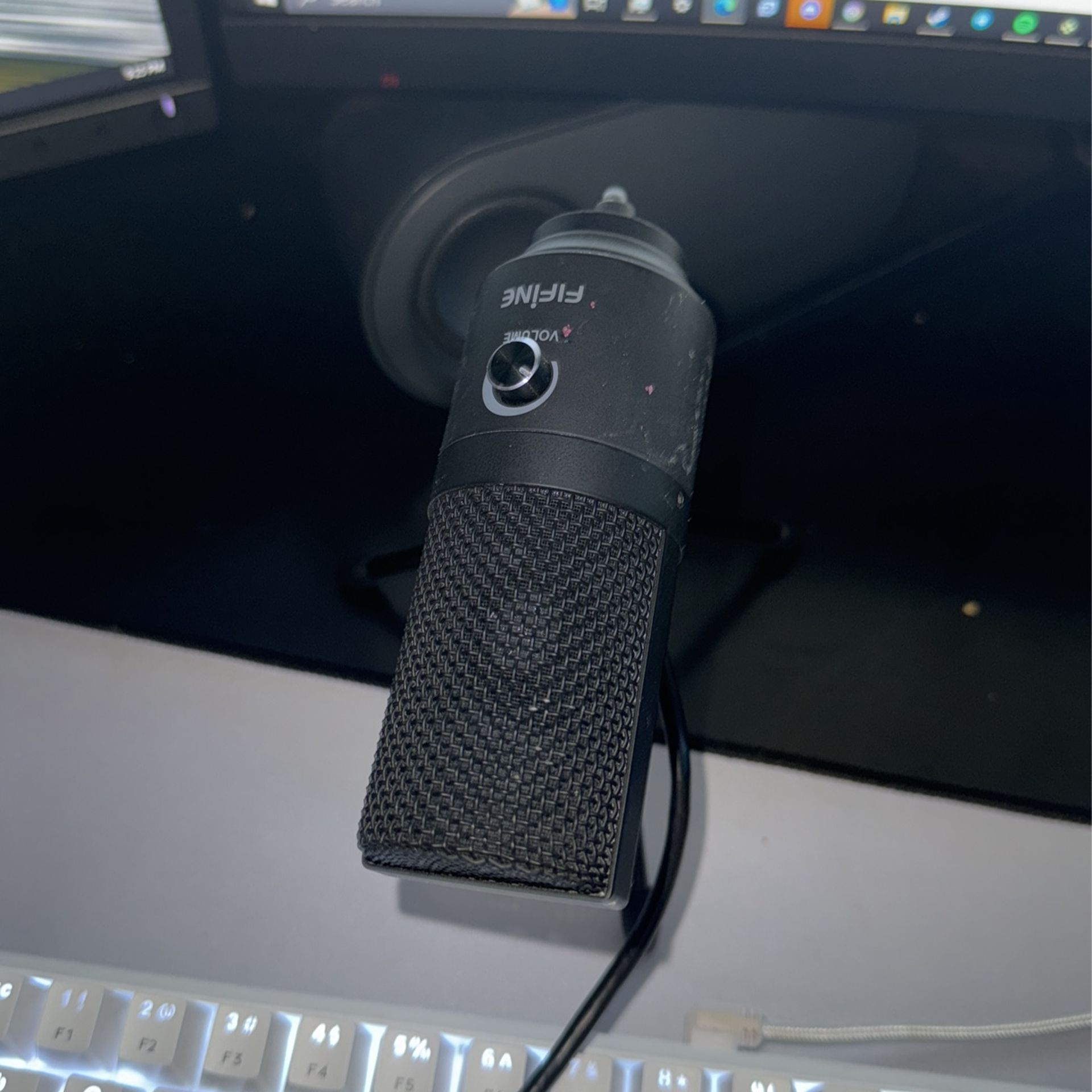 FIFINE USB Microphone, Metal Condenser Recording Microphone for Laptop MAC or Windows Cardioid Studio Recording Vocals, Voice Overs,Streaming Broadcas