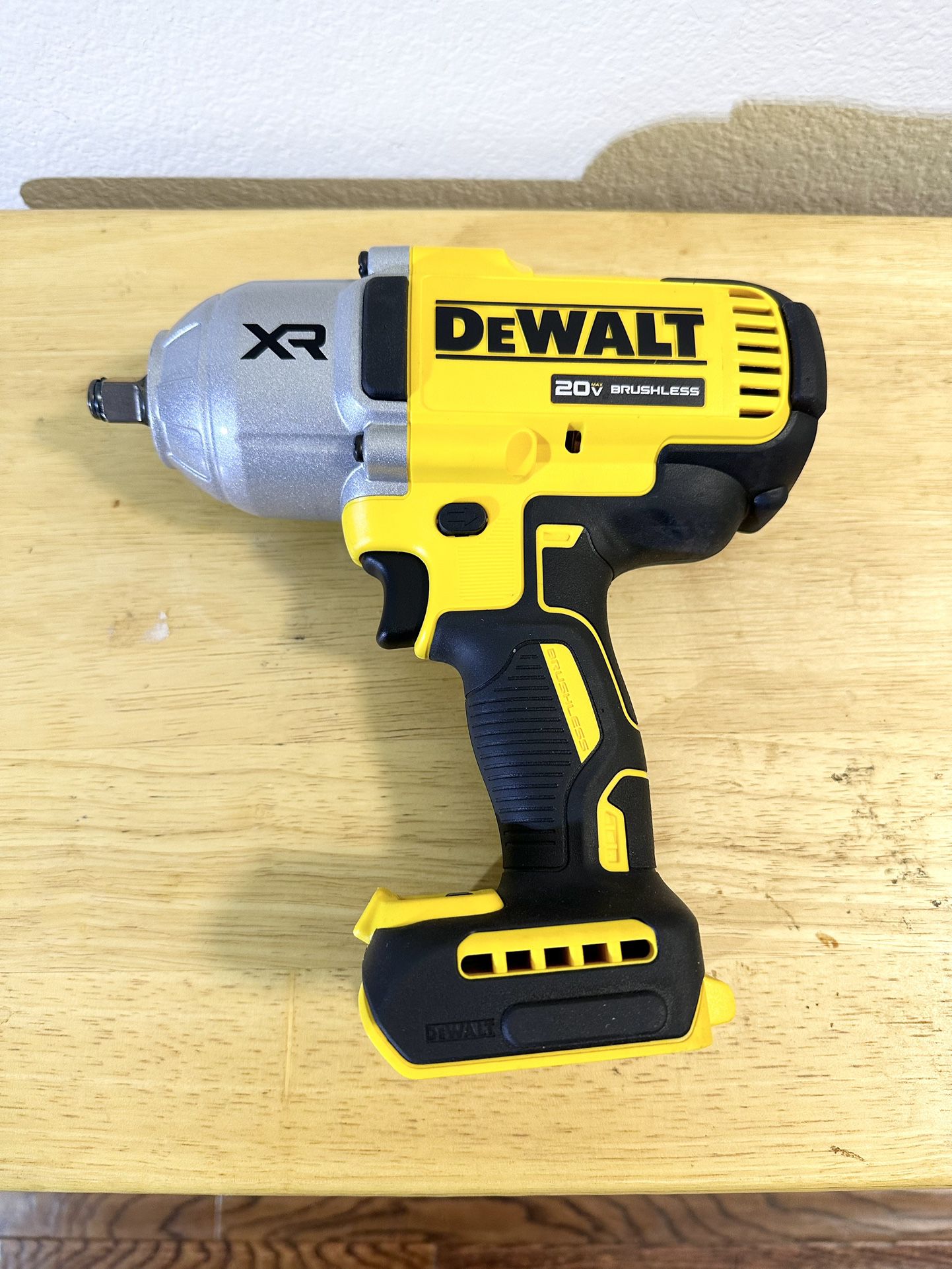 DEWALT 20V MAX Cordless 1/2 in. Impact Wrench (Tool Only)