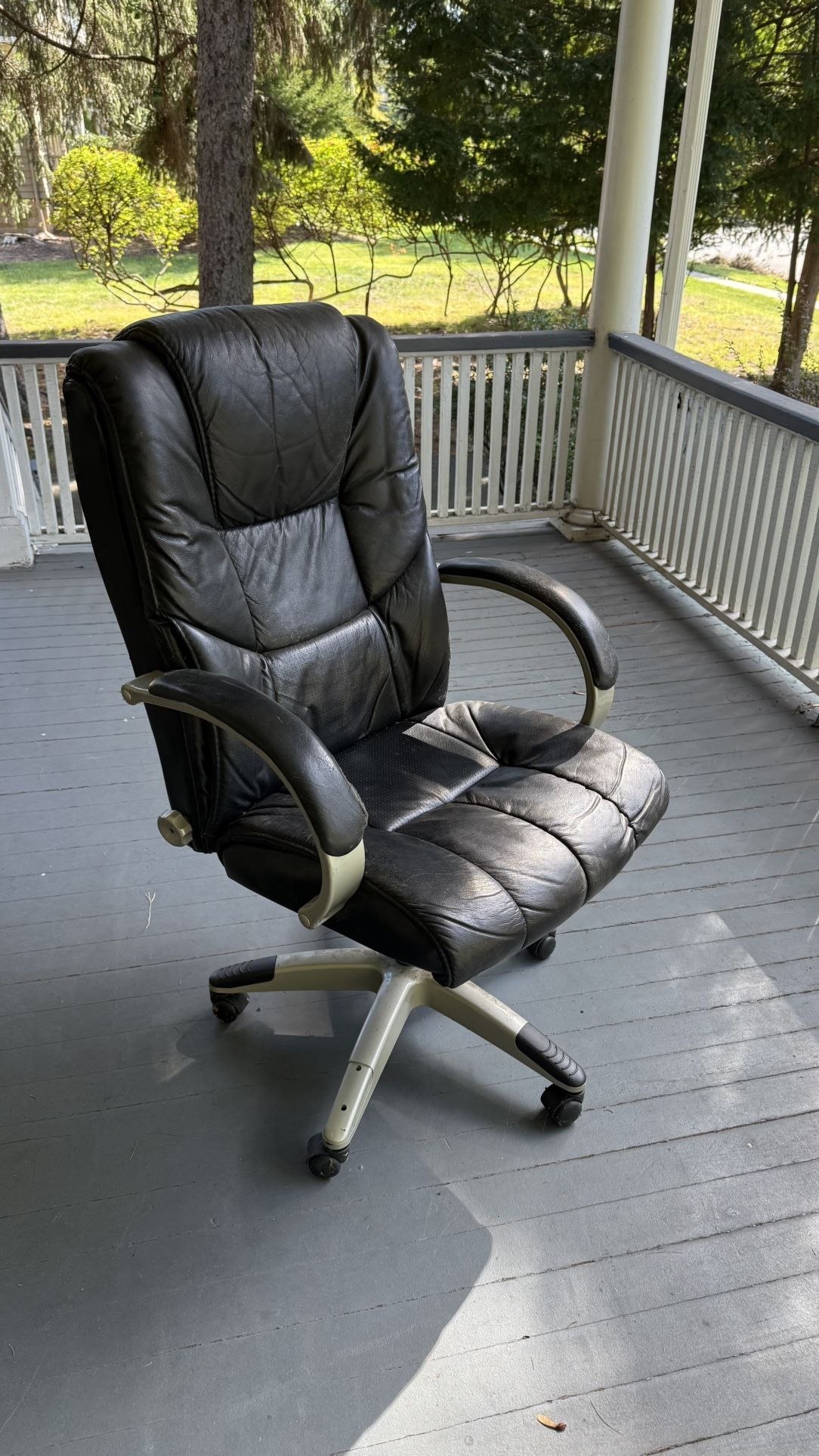 Sealy Posturepedic Executive Leather Office Chair