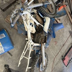 old bike (READ THE DESCRIPTION)