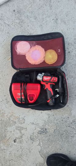 Milwaukee Polisher