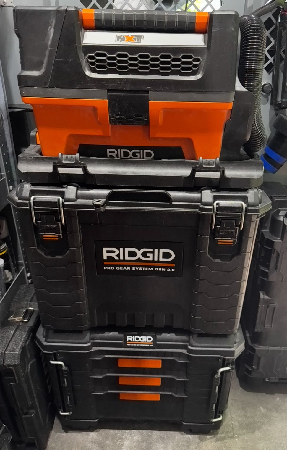 Ridgid 2.0 Rolling Tool Box