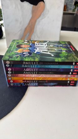 Amulet eight book collection