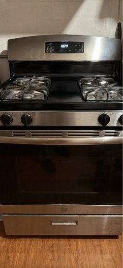 GE Stainless Steel Gas Range Stove