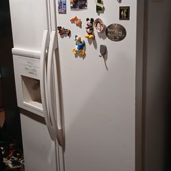 Refrigerator  White 
