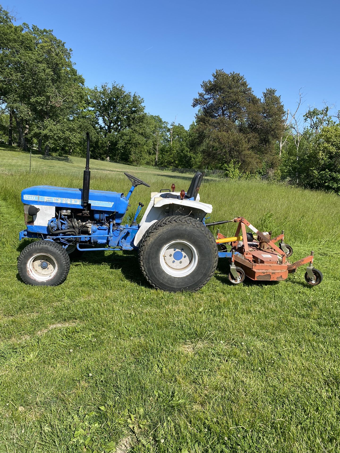 Ford 1510 Tractor With Mower