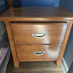 Solid Wood Bedroom Set, Nightstand Dresser With Mirror Wood Bedframe 