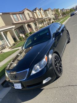 2008 Lexus LS 460