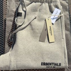 Essentials Sweats 