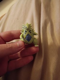 Pokemon Roar of Earth Moncolle Tyranitar Anime Figure 2