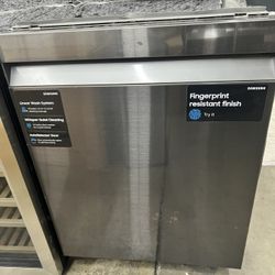 SAMSUNG 24 Inch Fully Integrated Built-In Smart Dishwasher 
