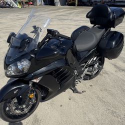 2015 Kawasaki Concours 14