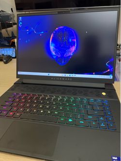 Alienware Gaming Laptop — RTX 4080 / i9 13900HX / 64GB RAM / 1TB SSD