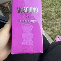 Moschino Toy 2