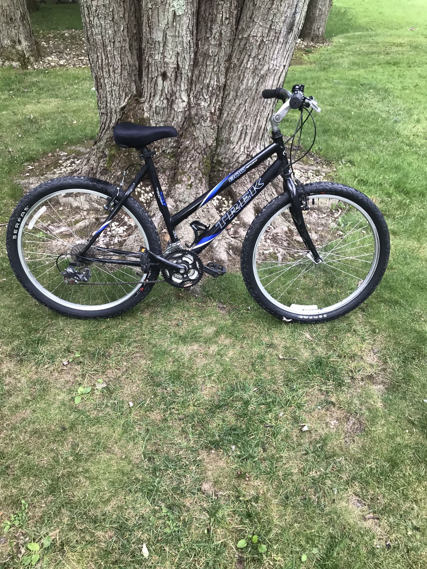 26” Trek Mountain Bike (21 Speed) 