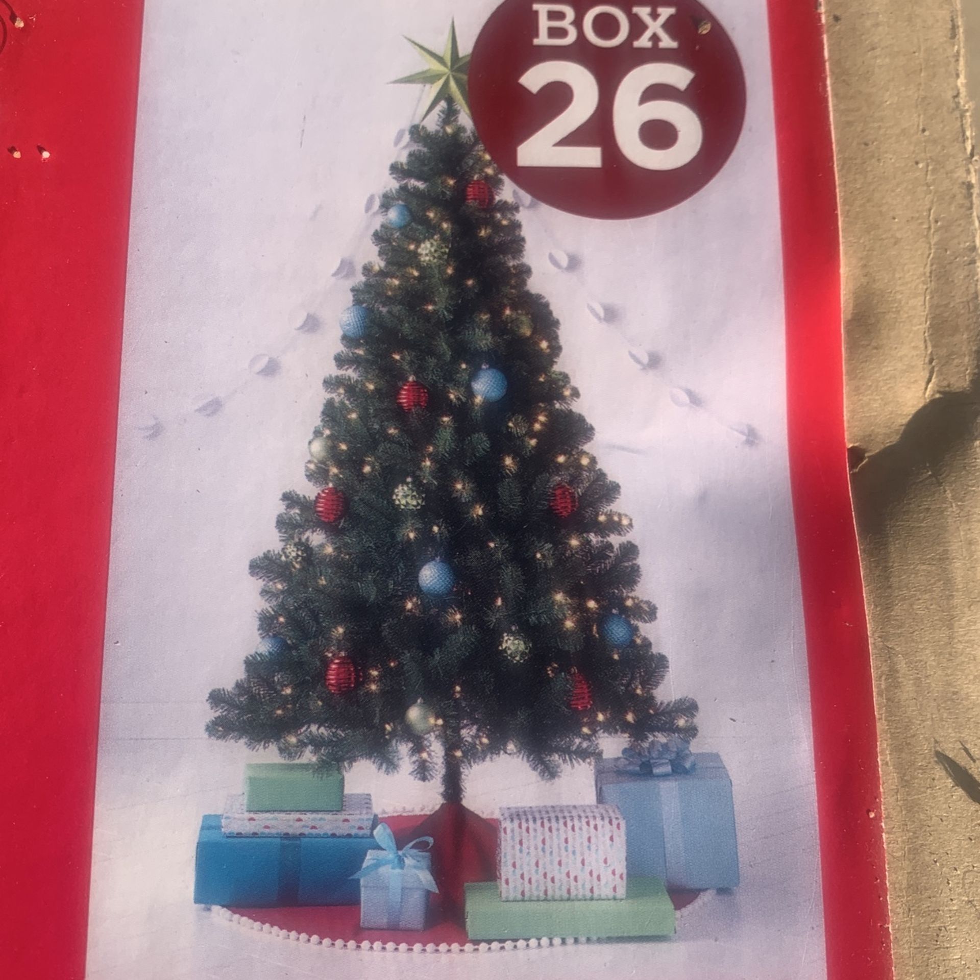 Free Christmas Tree for Sale in Victorville, CA OfferUp