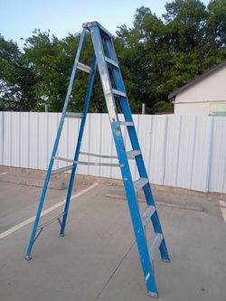 Keller 8' Fiberglass Step Ladder