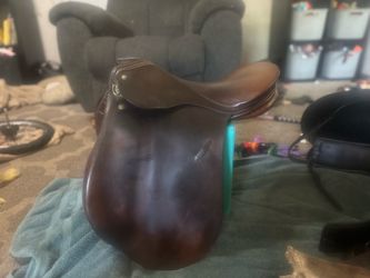 Used saddle