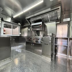 FOOD TRAILER 8X14FT