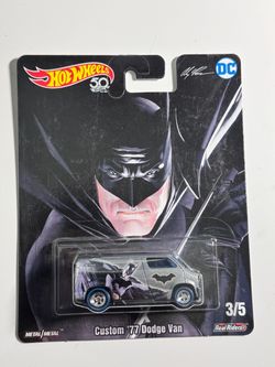 Hot Wheels Batman Custom '77 Dodge Van DC